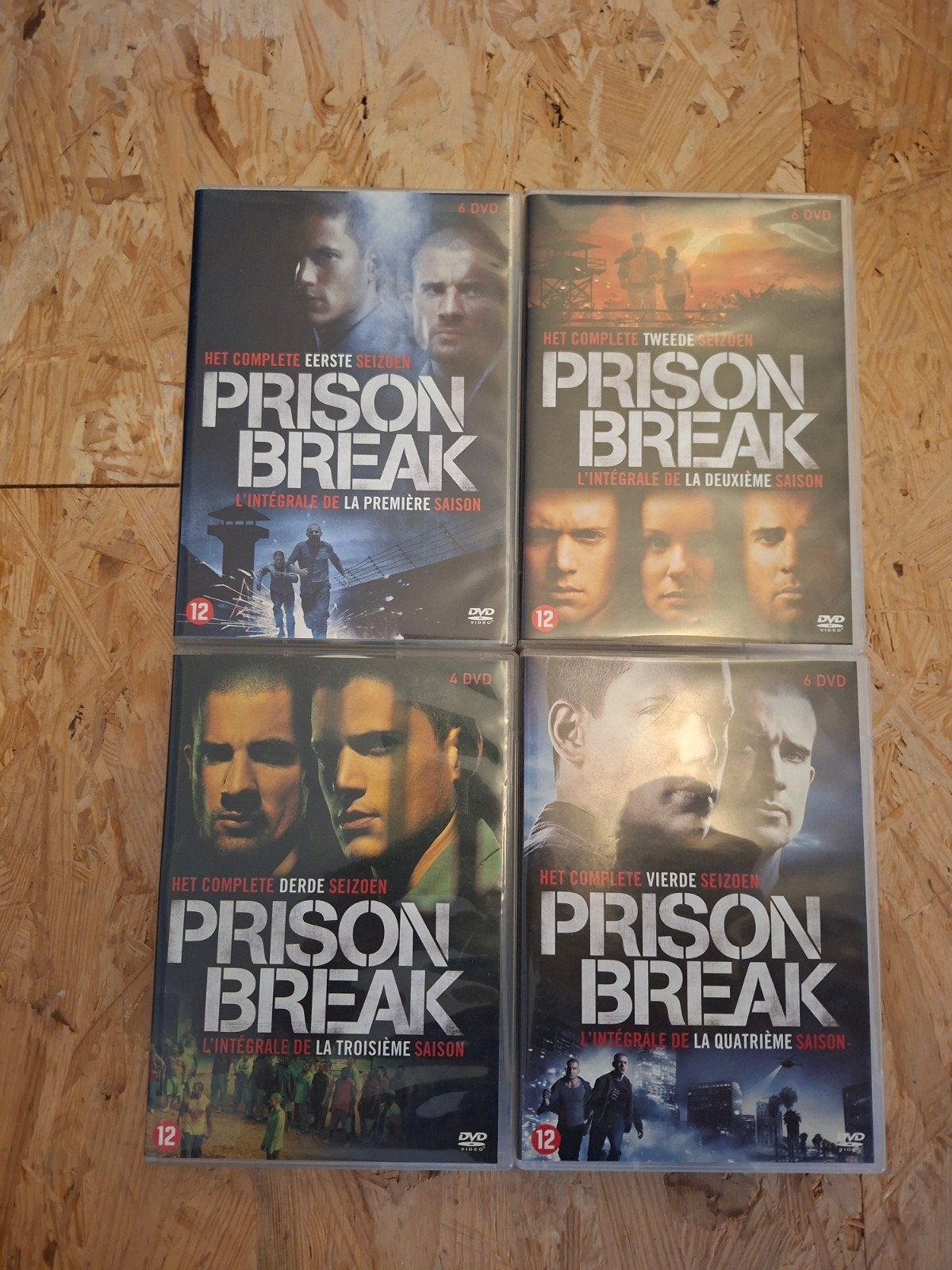 Prison Break seizoen 1 t.e.m. 4 op dvd, À partir de 12 ans, Enlèvement ou Envoi, Comme neuf