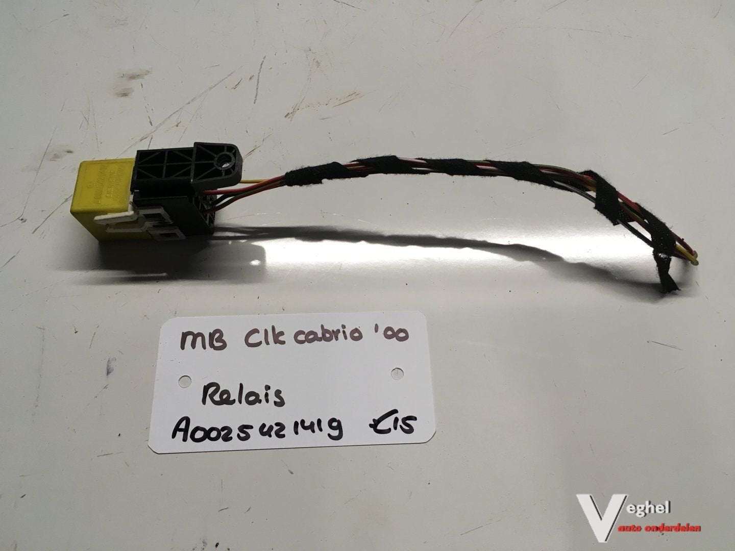 Mercedes CLK Cabrio 2.0 compressor 2000 Relais A 002 542 141, Gebruikt, -, -, Ophalen of Verzenden