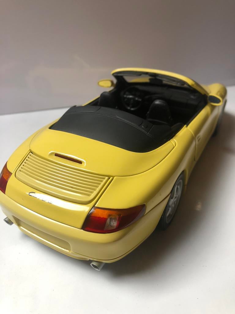 Porsche Cabriolet merk Gate, Ophalen, Zo goed als nieuw