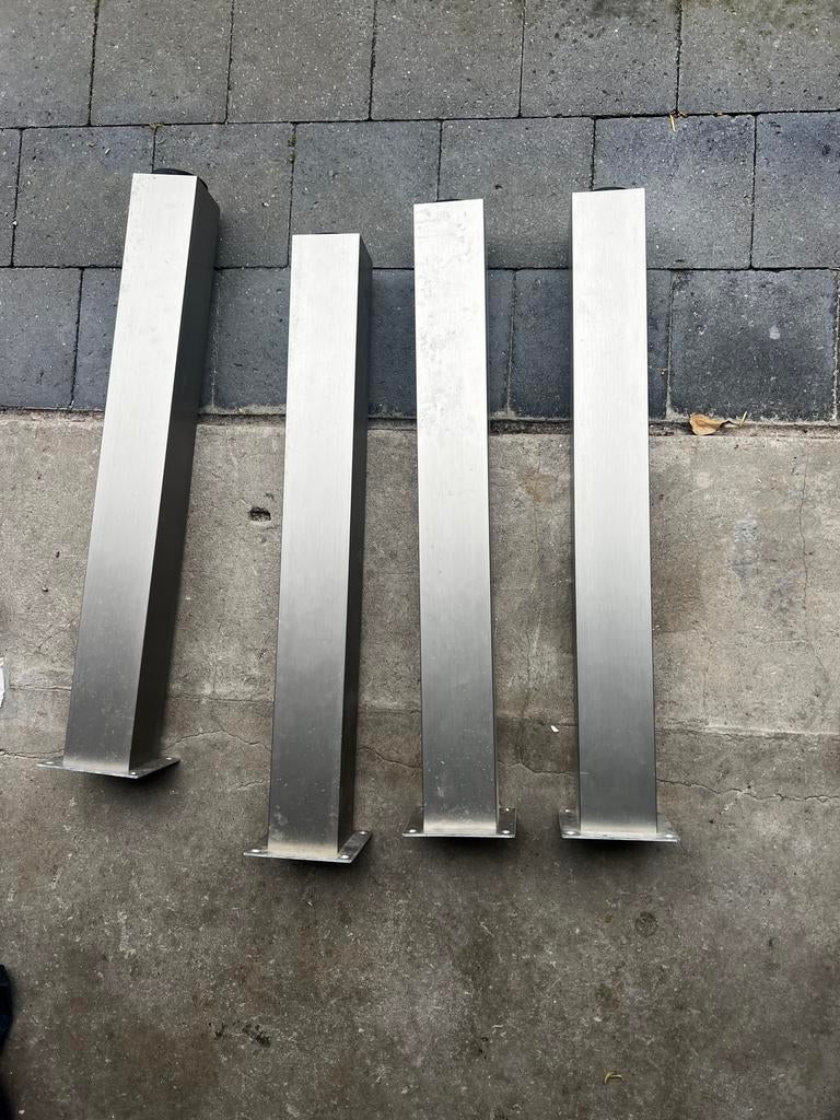 4bpieds en inox carrés, Enlèvement, Utilisé, 50 à 100 mm, Inox