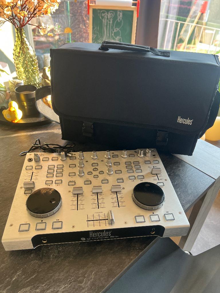 Hercules DJ Console RMX Midi Controller, Musique & Instruments, Enlèvement, Comme neuf, Platine, Autres marques