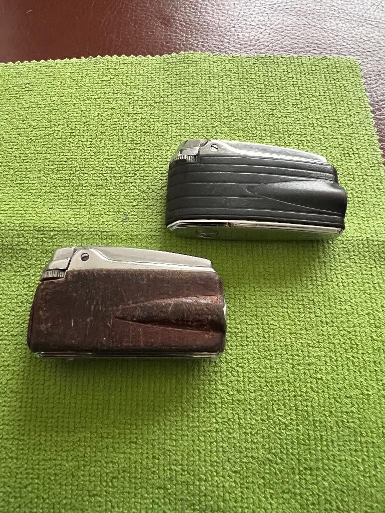 Ronson Flint Vintage & Varaflame Patented Gas Aanstekers, Verzamelen, Ophalen, Zo goed als nieuw, Aansteker