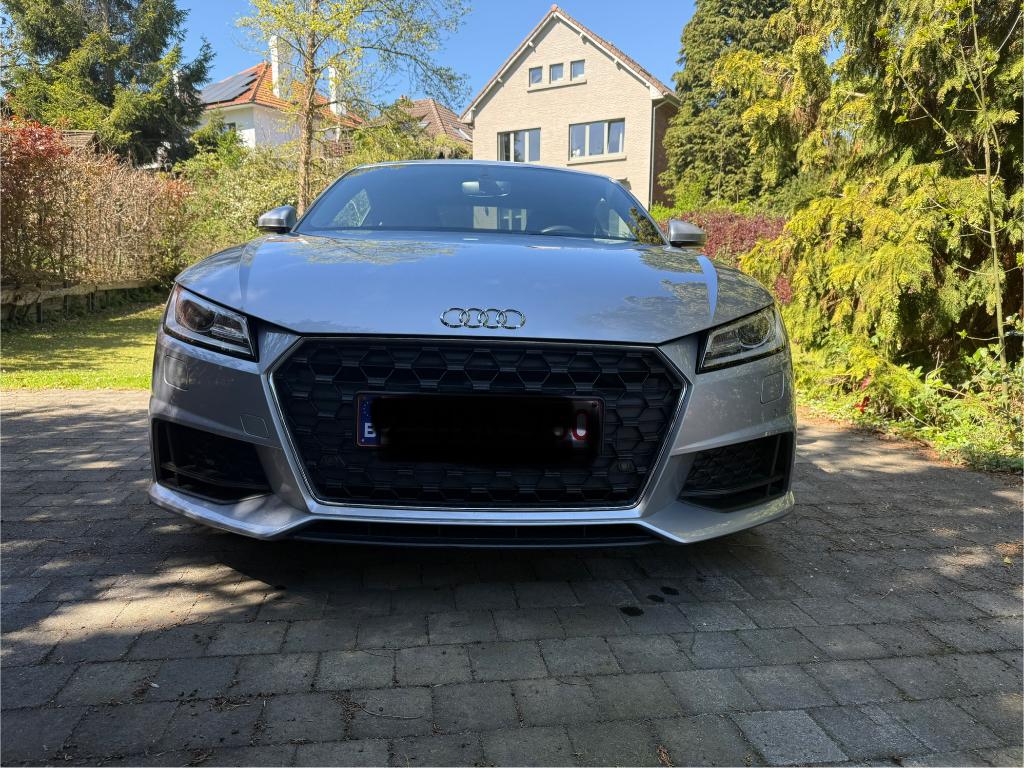 Audi tt, Autos, Audi, Argent ou Gris, Euro 6, Alcantara, 2 portes