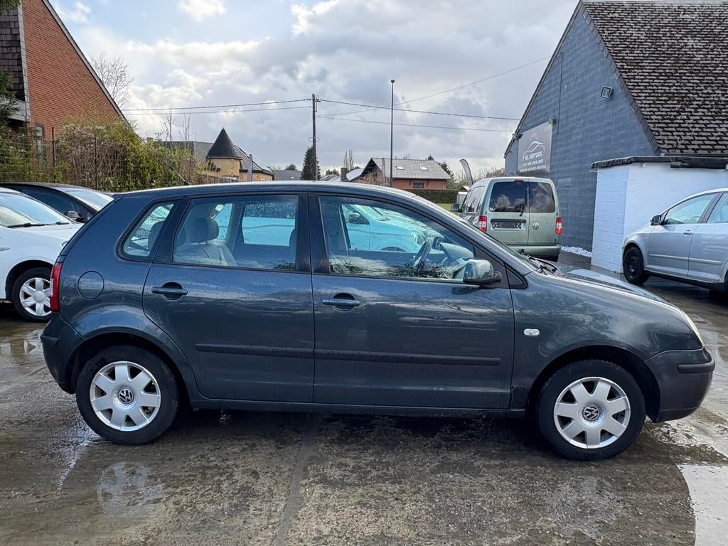 VW POLO 9N 1.4TDI 246 000KM CARPASS 5 PORTES AIRCO 2003, Auto's, Volkswagen, Voorwielaandrijving, Stof, Bedrijf, Zilver of Grijs