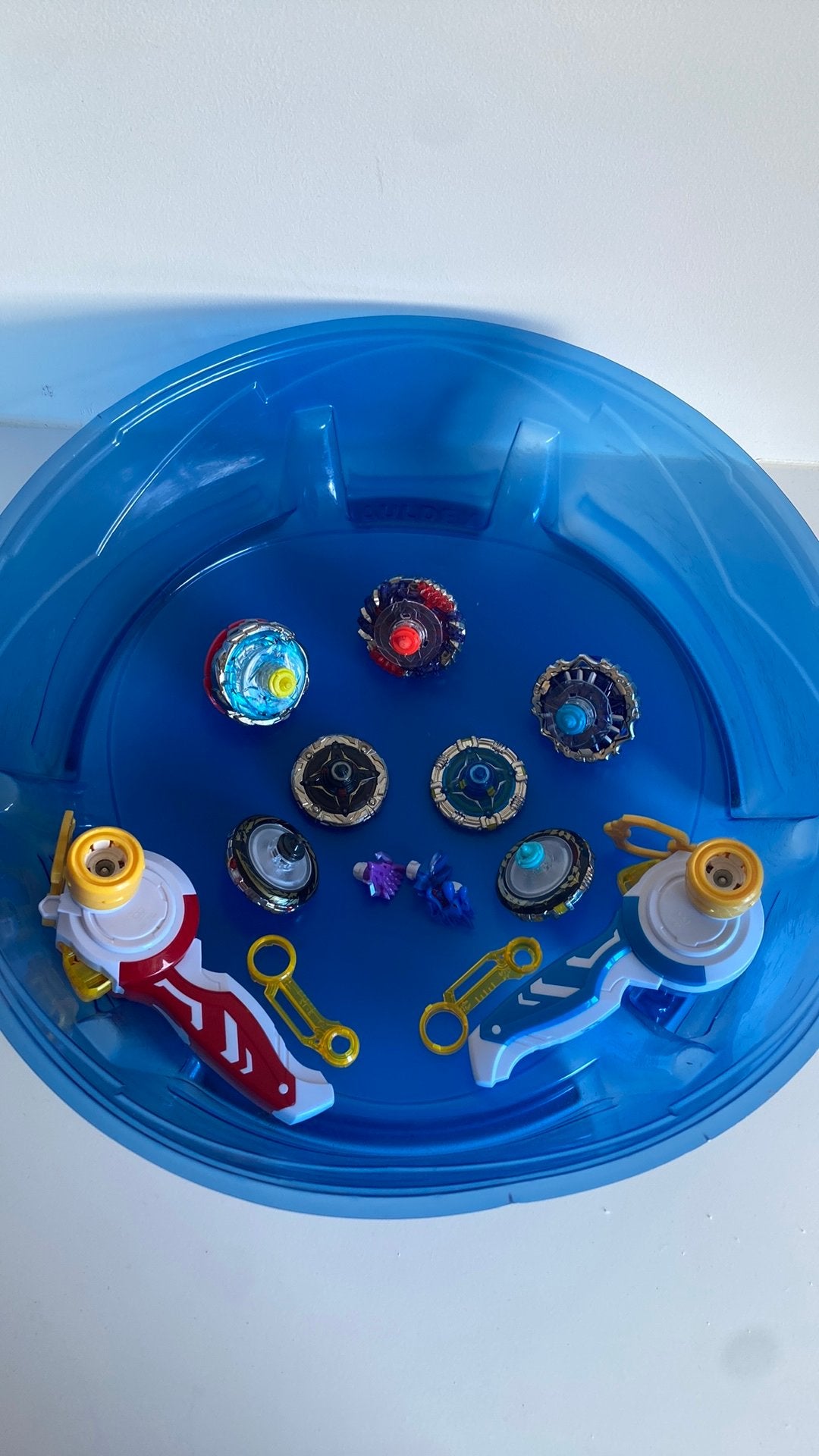 Beyblade, Ophalen, Gebruikt