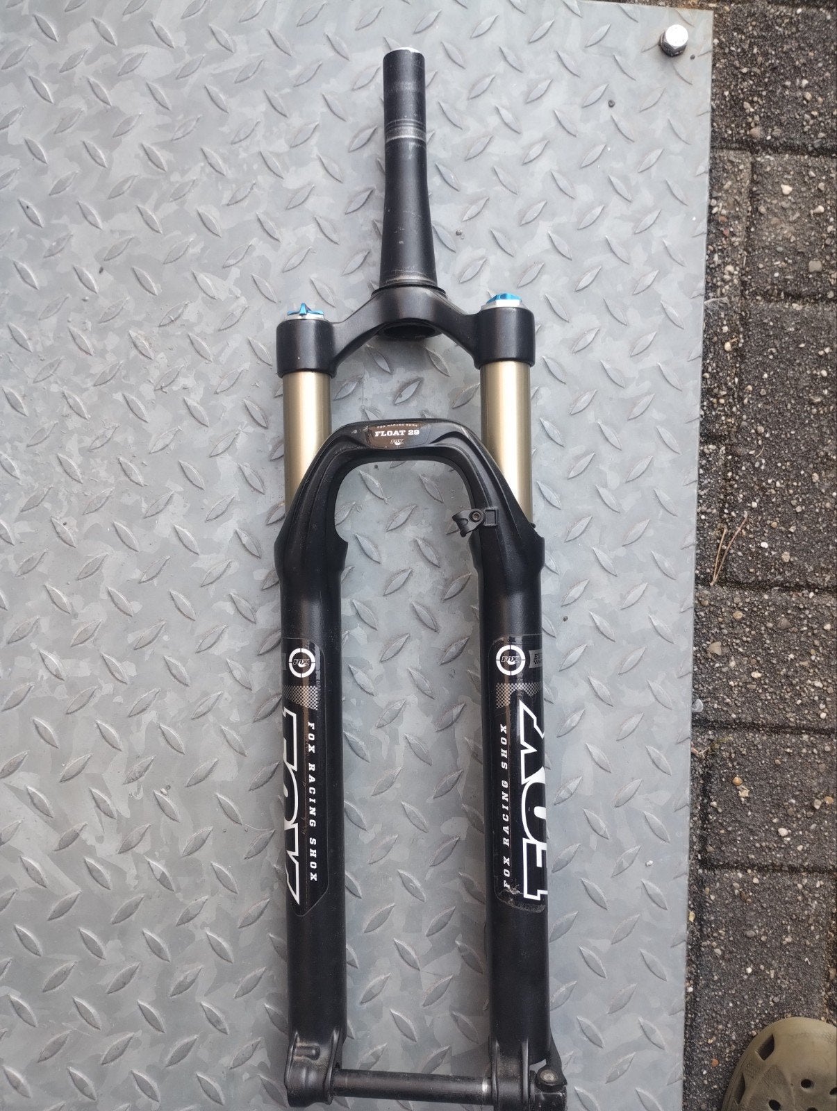 Fox performance 29er, Enlèvement