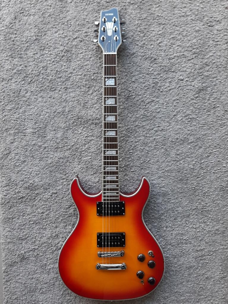 Guitare Eastwood, Ophalen, Zo goed als nieuw, Solid body, Fender