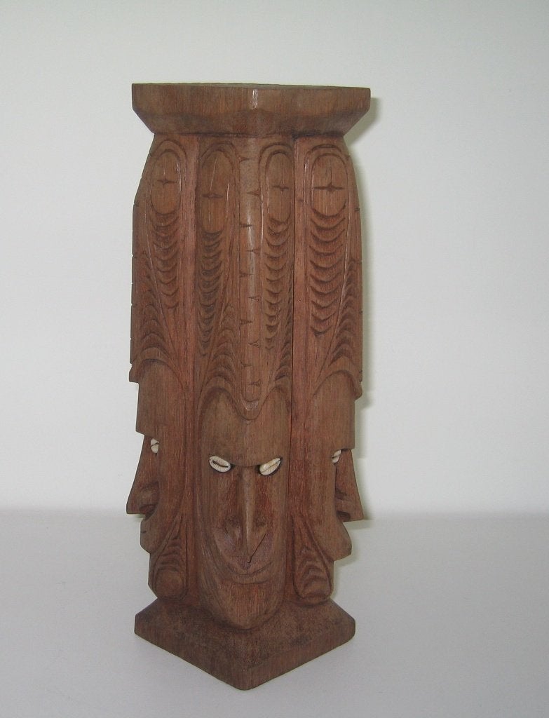 Houten beeld uit Papoea - Nieuw - Guinea  -  4036, Antiek en Kunst, Papoea-Nieuw-Guinea, Ophalen, Beeld, Ingelegd