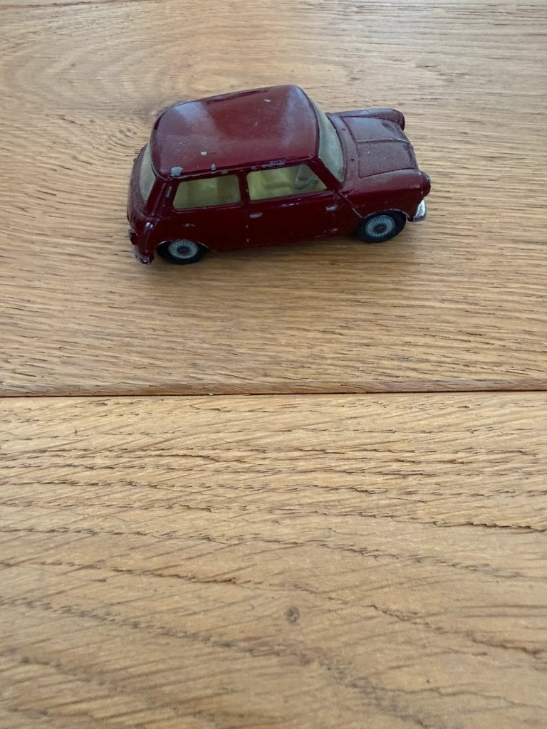 Corgi Toys Morris Mini-Minor 226 Made in Gt Britain vintage, Hobby en Vrije tijd, Ophalen of Verzenden, Gebruikt, Auto, Corgi