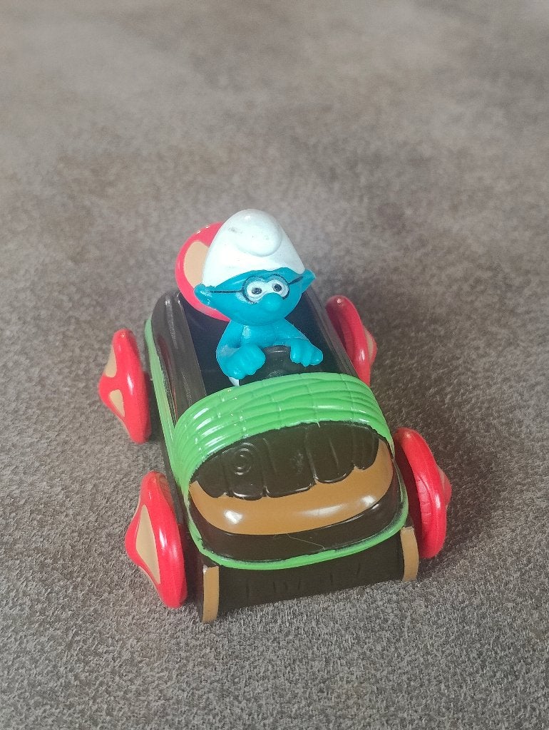 Bril smurf in auto - Mondo Motors in 2011 - Smurfen, Collections, Schtroumpfs, Enlèvement ou Envoi, Comme neuf