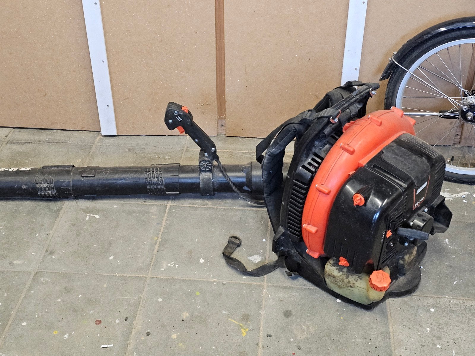 Echo PB-770 ruggedragen benzinebladblazer., Ophalen, Ruggedragen
