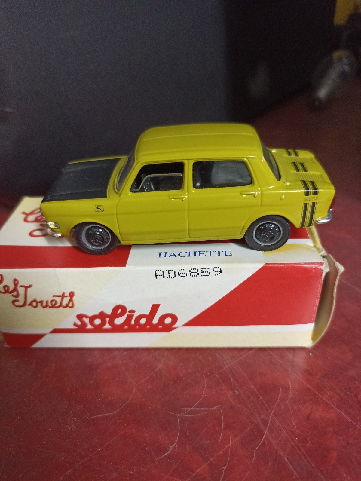 Simca 1000 rally 2 schaalmodel uit 1973, Hobby en Vrije tijd, Modelauto's | 1:43, Ophalen of Verzenden
