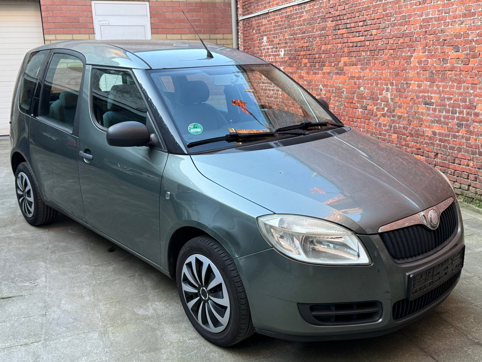 Skoda Roomster 1.2i Essence Euro4 5/2007 5 Portes Roule Bien, Autos, Skoda, Argent ou Gris, Achat, Entreprise, 5 portes