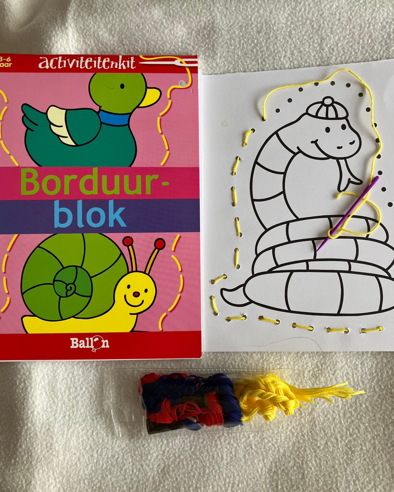 Kleurboek - activiteitenkit - Ballon Media - 3 a 7 jaar, Hobby en Vrije tijd, Borduren en Borduurmachines, Ophalen of Verzenden
