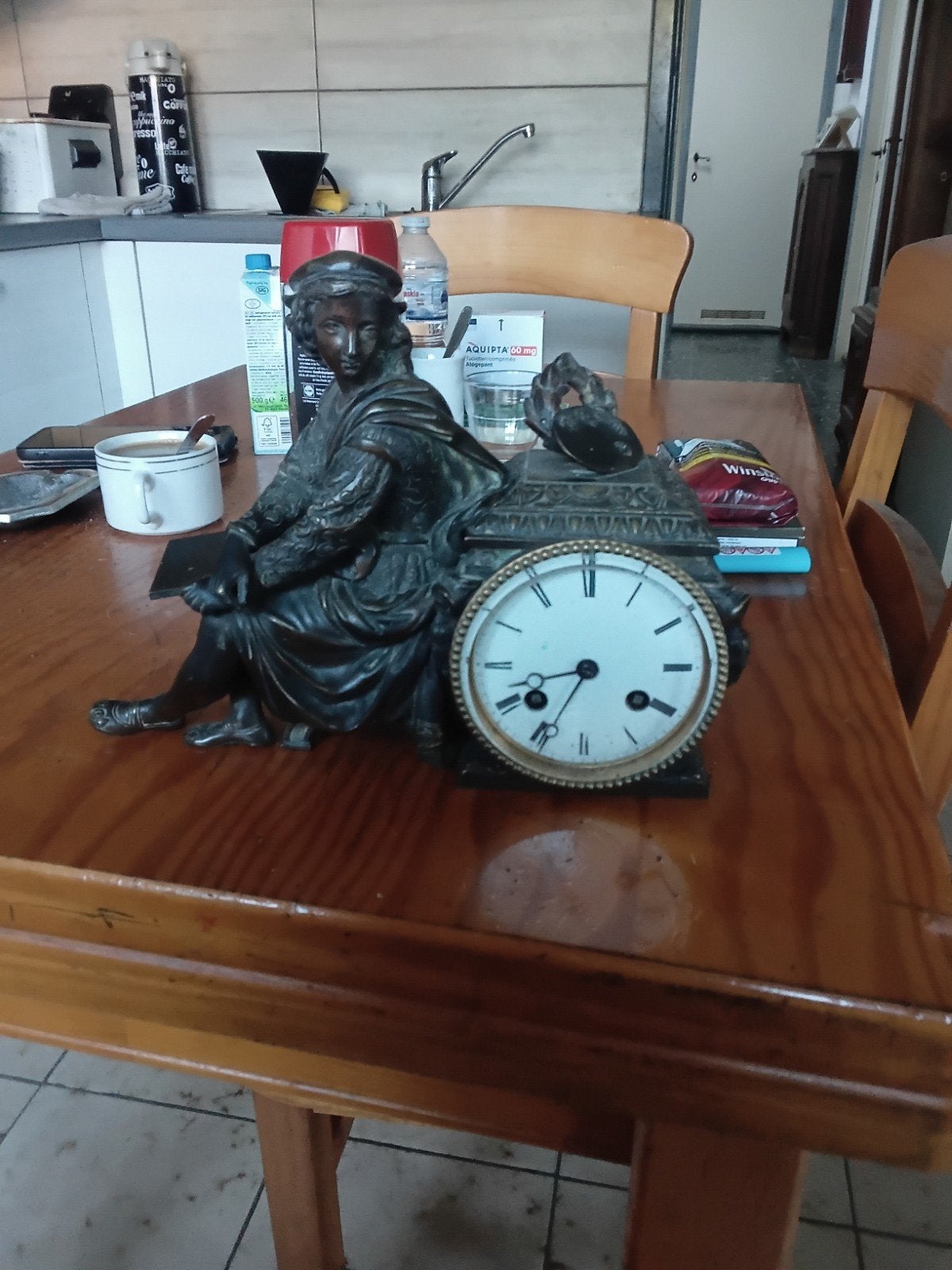 En Bronze massive plus ou moins 4 kilos horloge d èpoque