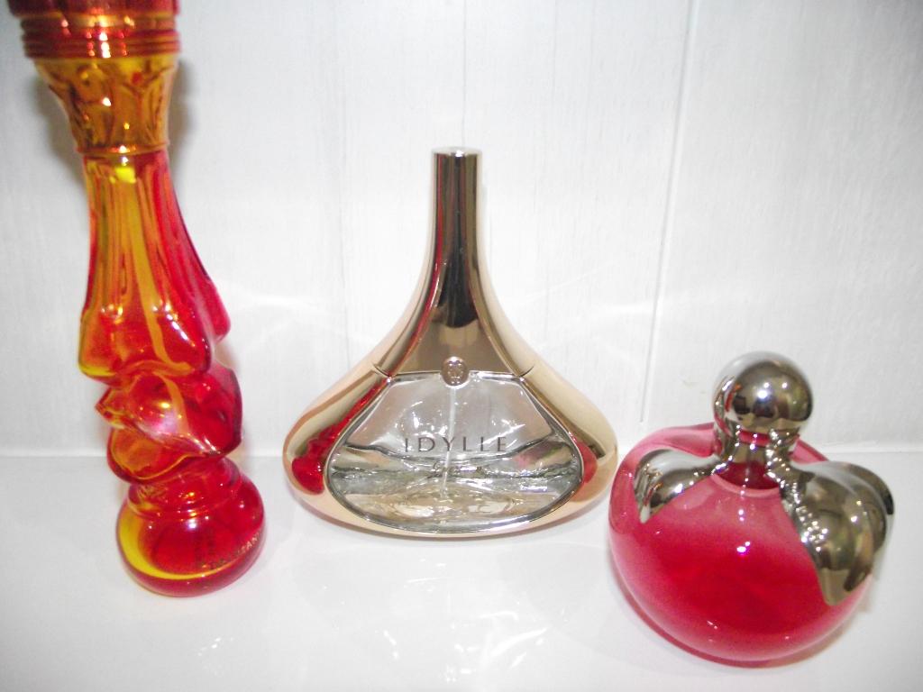 collection flacons ,parfait état . vides, Envoi, Utilisé, Bouteille de parfum