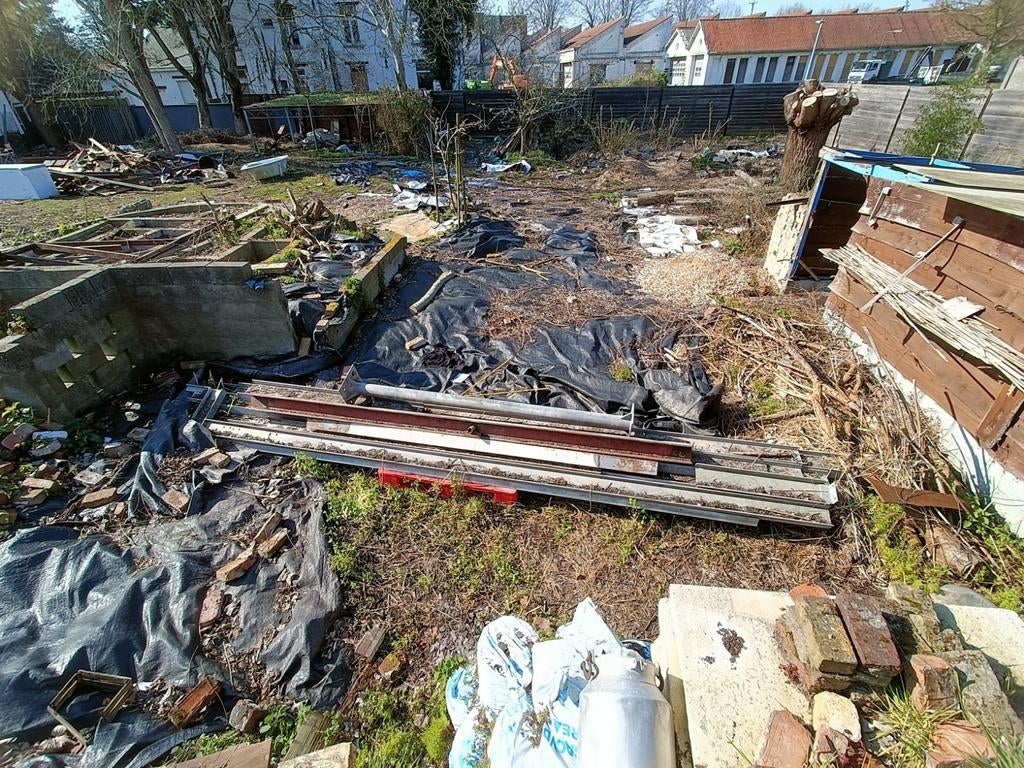 Partij stalen H-profielen / poutrellen / steunbalken + kolom, Ophalen