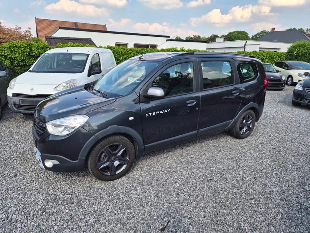 Dacia Lodgy Stepway 1.2 Benzine 2017.bwj, Autos, Dacia, Achat, Euro 6, Entreprise, Boîte manuelle