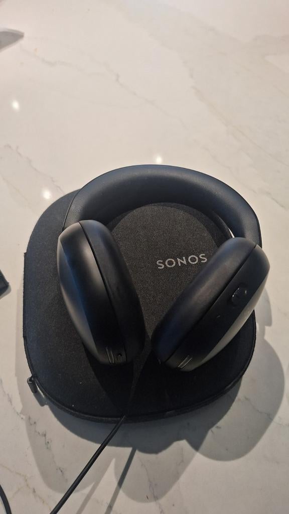 Nouveaux écouteurs Sonos Ace, Enlèvement