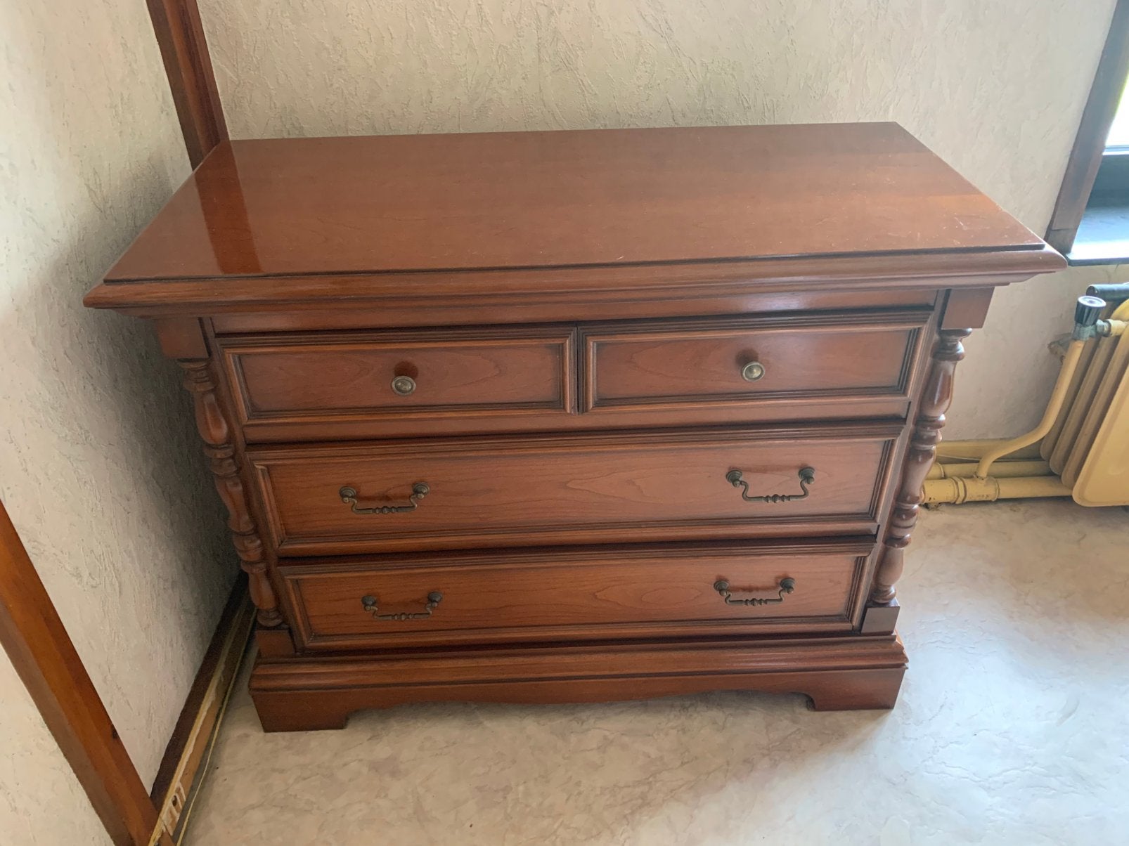 Commode en merisier, 3 ou 4 tiroirs, 25 à 50 cm, Moins de 100 cm, Comme neuf