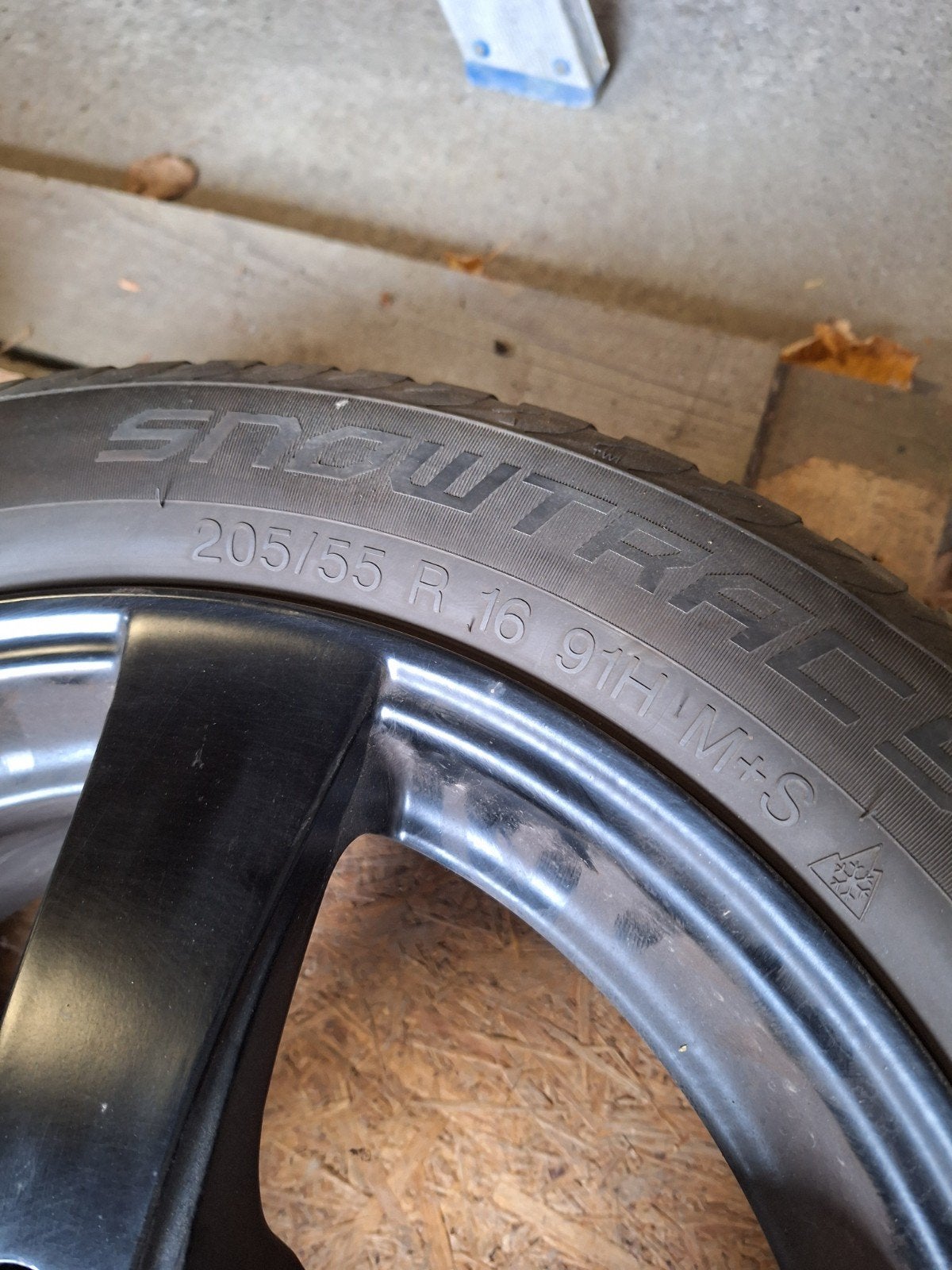 4 Jantes alu + Pneus hiver 5x120 – BMW Série 1, Série 3, Z4., Ophalen, 16 inch, Band(en), 205 mm