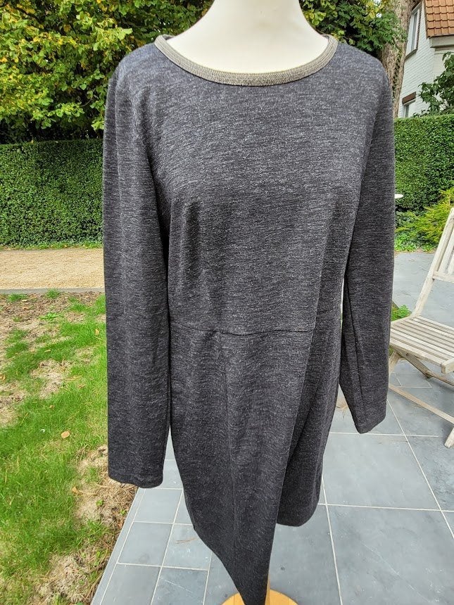 robe grise Tom Tailor, Taille 42/44 (L), Gris, Enlèvement ou Envoi, Longueur genou