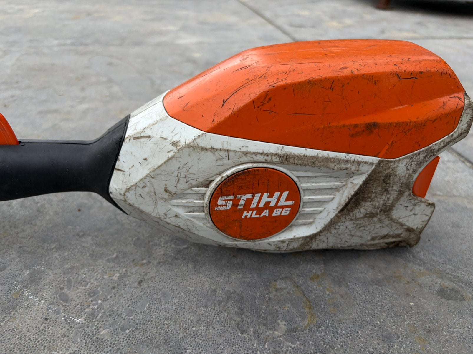 Taille-haie sans fil Stihl HLA 86 (2024), Enlèvement ou Envoi, Utilisé, Batterie