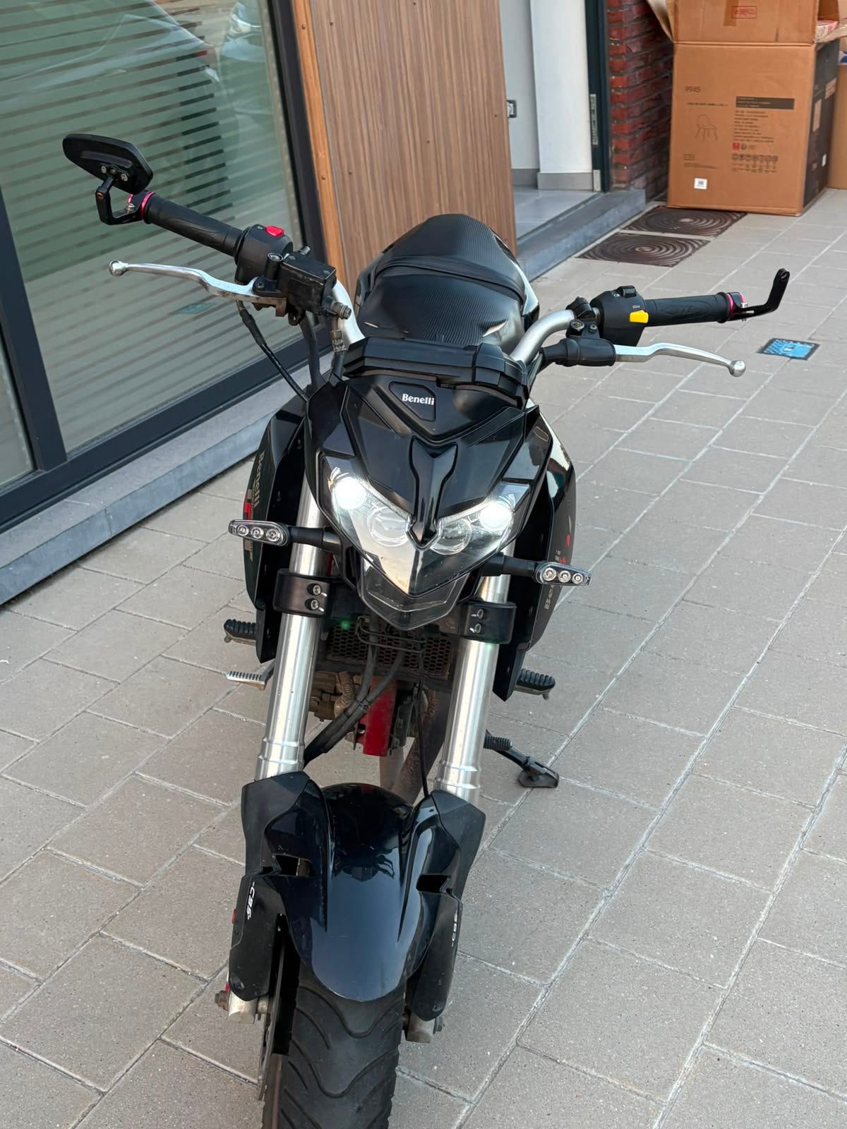 Moto 125cc benelli tnt tornado, Motoren, Particulier, 125 cc, 11 kW of minder, Handgeschakeld