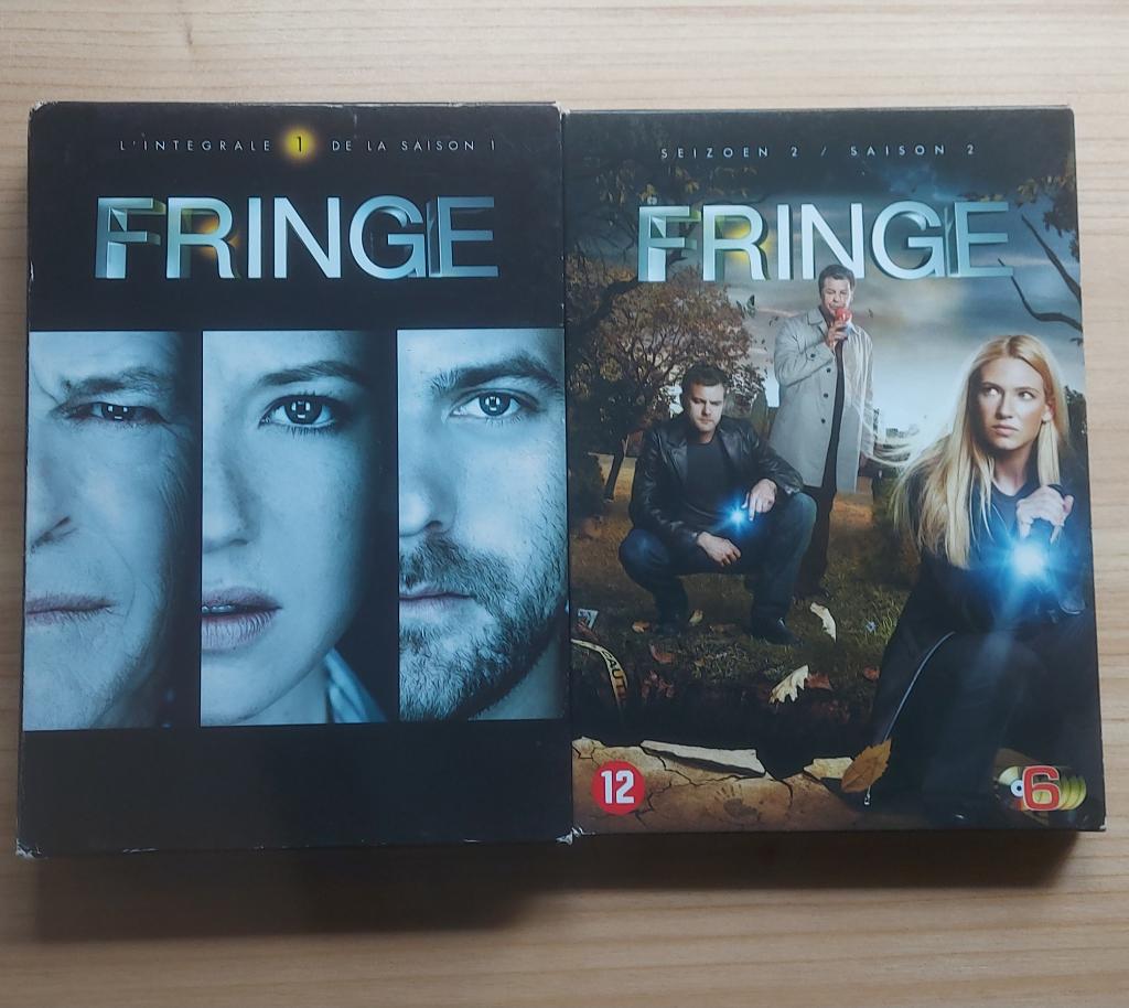 Fringe - Seizoen 1 & 2 (DVD-boxset), Cd's en Dvd's, Ophalen, Boxset, Zo goed als nieuw, Vanaf 6 jaar