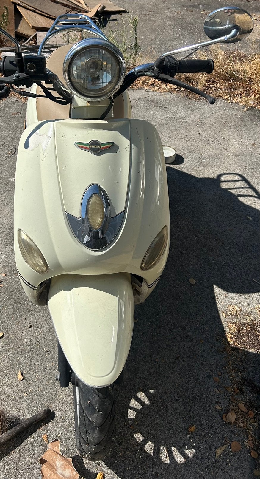 Razzo Pisa scooter – B-klasse – €180, Fietsen en Brommers, Ophalen, Gebruikt, Klasse B (45 km/u)