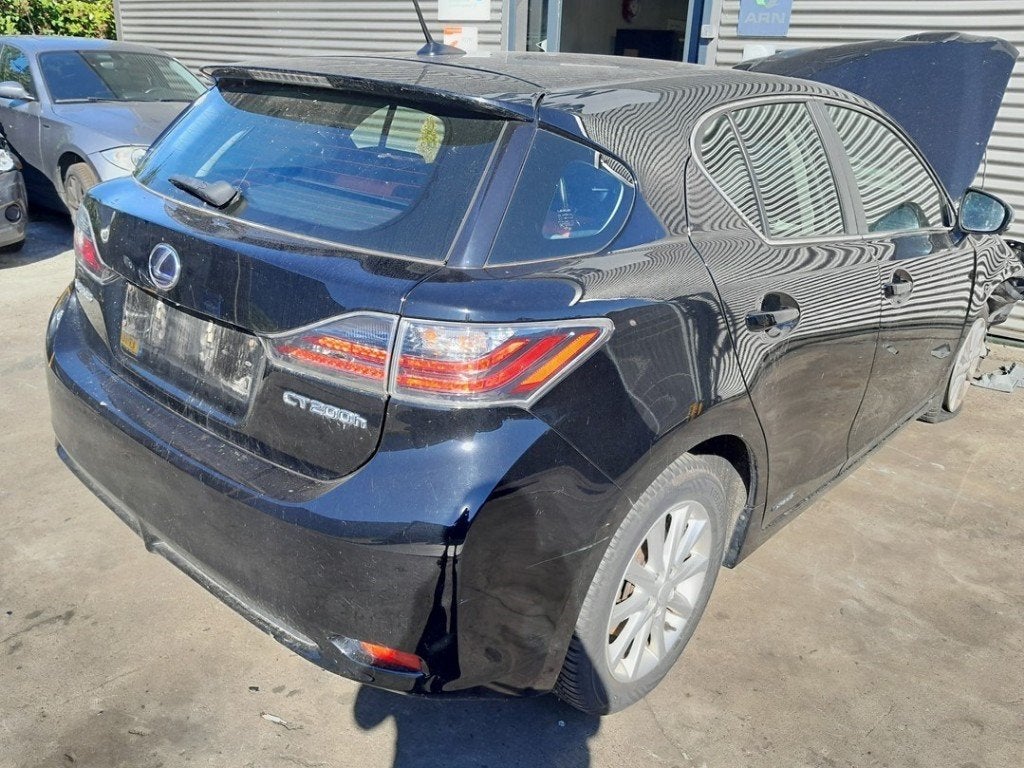 CEINTURE DE SECURITE ARRIERE DROITE Lexus CT 200h, Lexus-infoservice@lexus.de, Lexus, Utilisé, Toyota-Allee 2
50858  Köln, DE