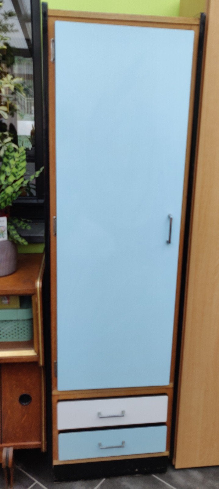Vintage kast blauw/wit, Ophalen, Gebruikt, Vintage