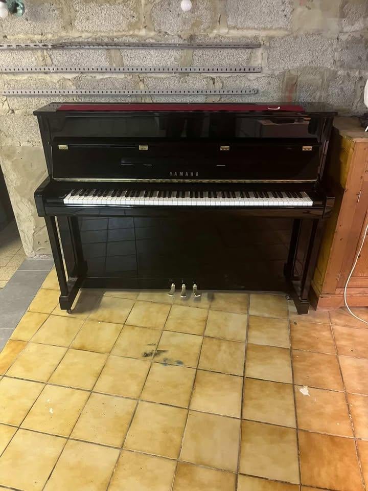 Piano Yamaha, Musique & Instruments, Pianos, Brillant, Enlèvement, Utilisé, Piano