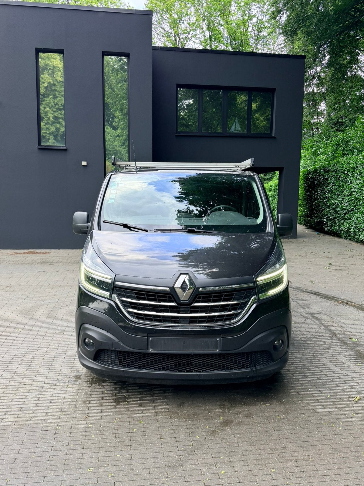 Renault Trafic 98.000km jaar 2020 120pk, Auto's, Renault, Particulier, Parkeercamera, Te koop
