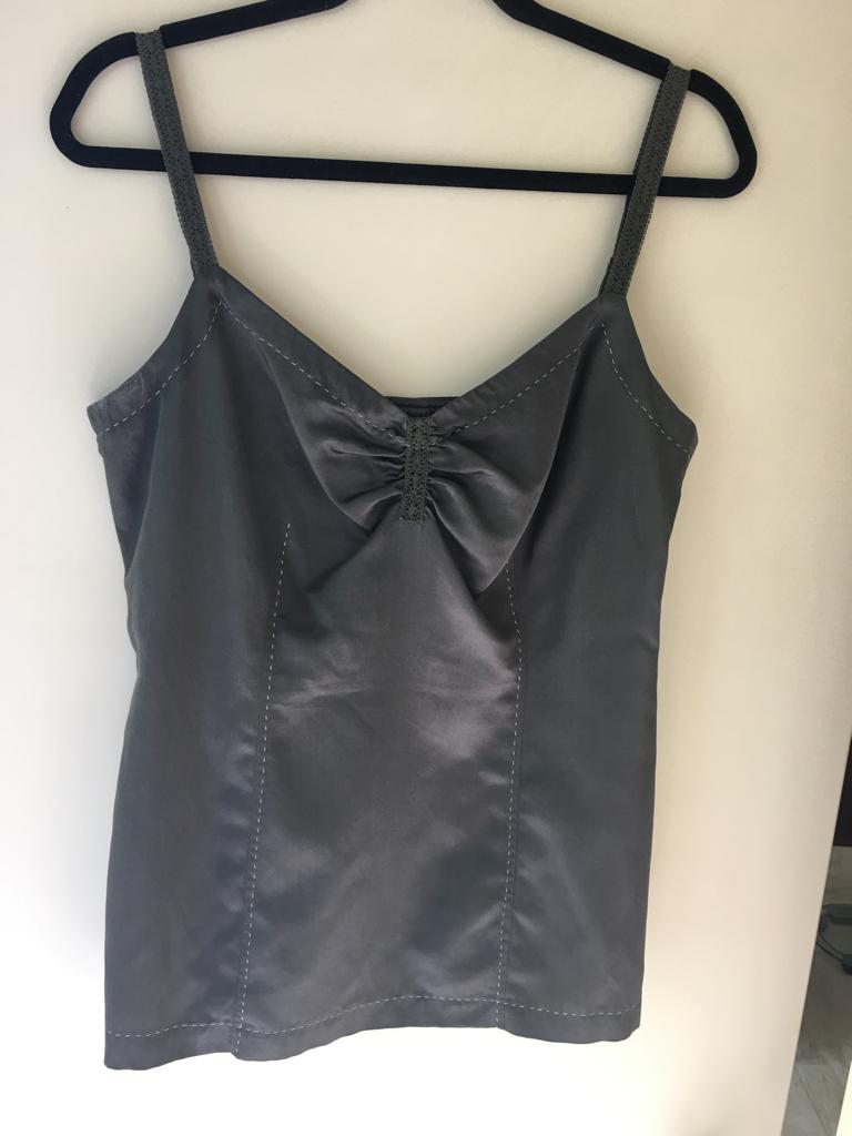 Top kaki foncé « Xandres », taille 40, Vêtements | Femmes, Tops, Xandres, Enlèvement ou Envoi, Comme neuf, Taille 38/40 (M)