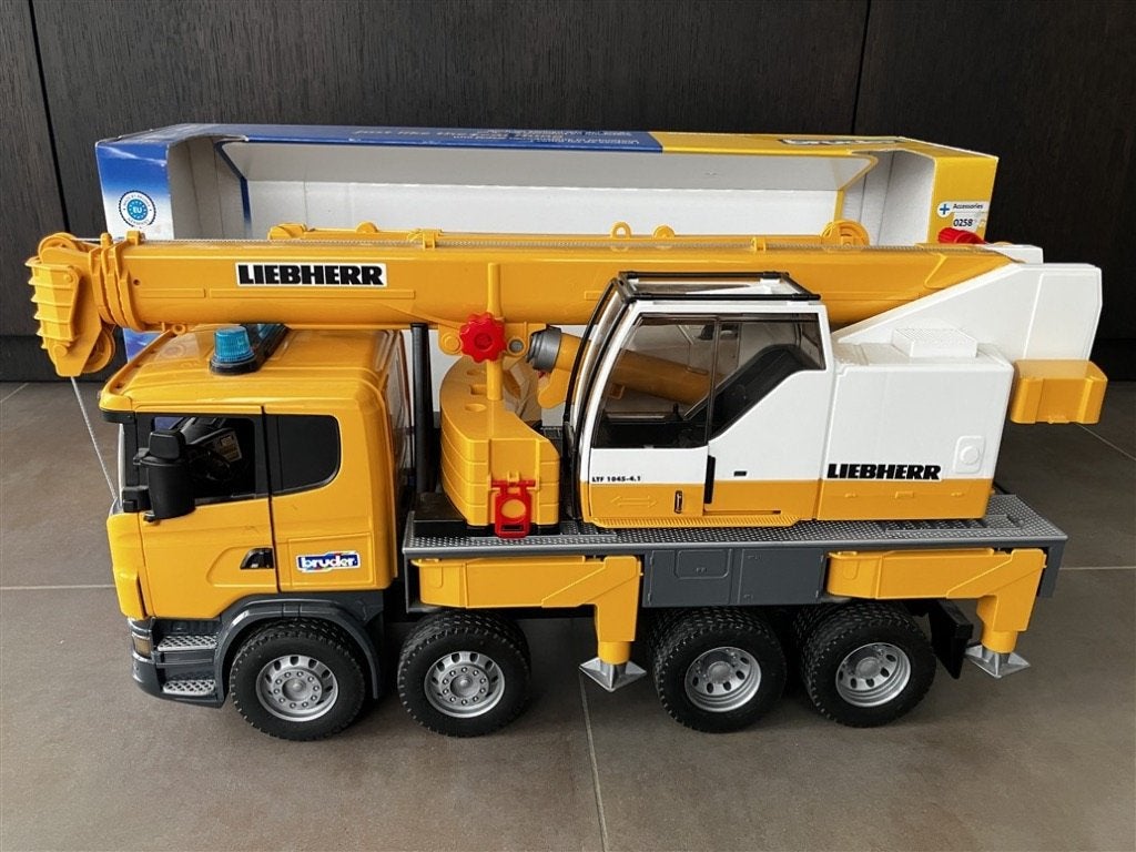 Bruder Scania R-Serie Liebherr Kraanwagen 03570 – 1:16, Enlèvement, Comme neuf