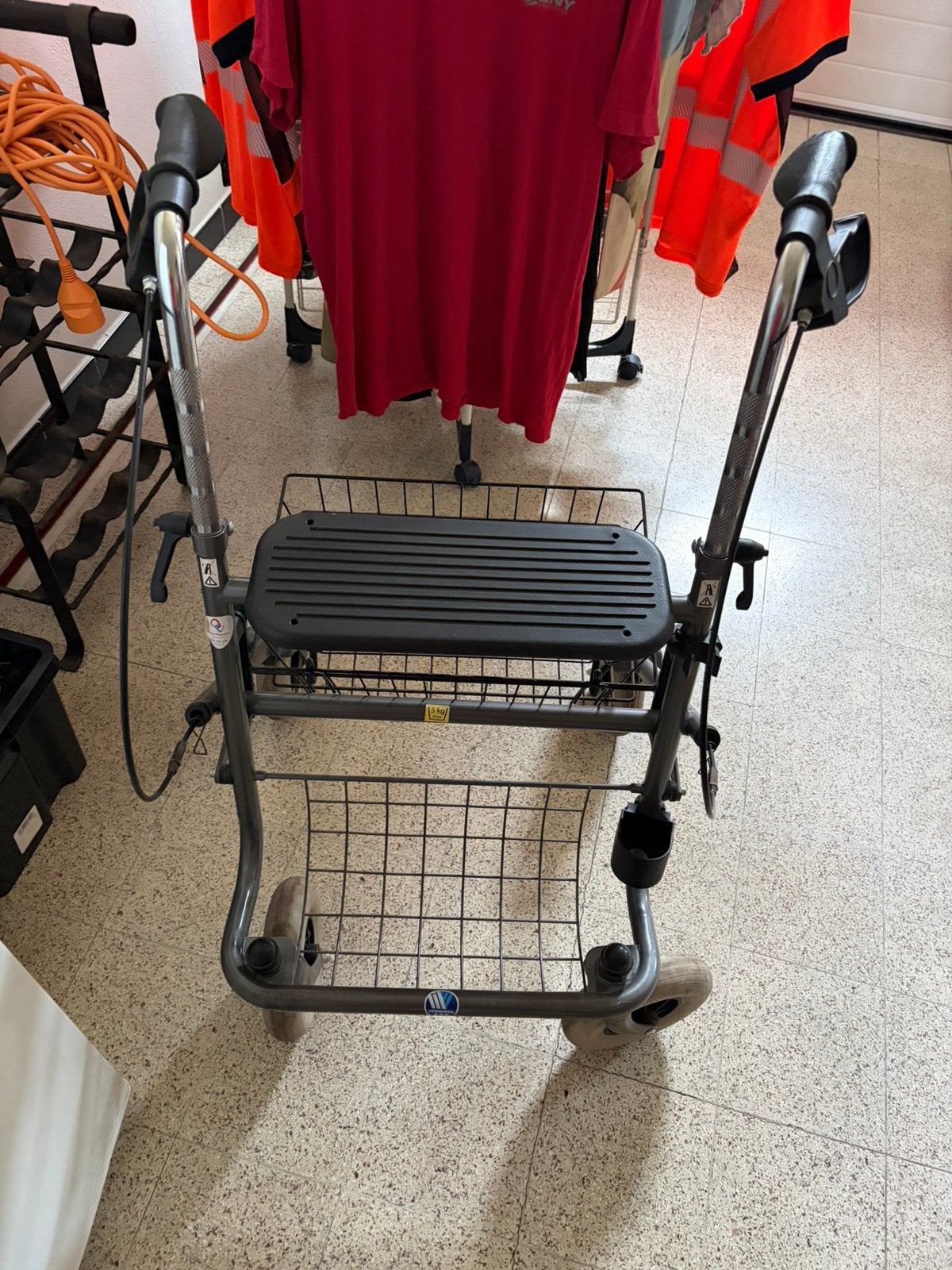 Cadre de marche, Enlèvement, Comme neuf
