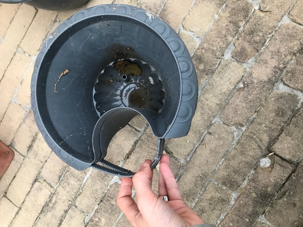 2 gijze bloempot om te bevestigen aan een paal, Balcon, Enlèvement ou Envoi, Rond, Synthétique