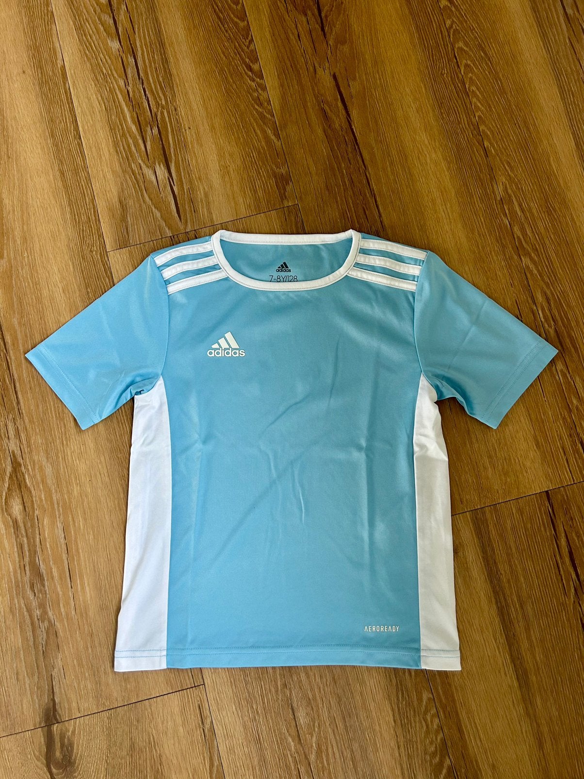 Sport T-shirt Maat 128, Enfants & Bébés, Vêtements enfant | Taille 128, Enlèvement ou Envoi, Comme neuf, Garçon ou Fille, Vêtements de sport ou Maillots de bain