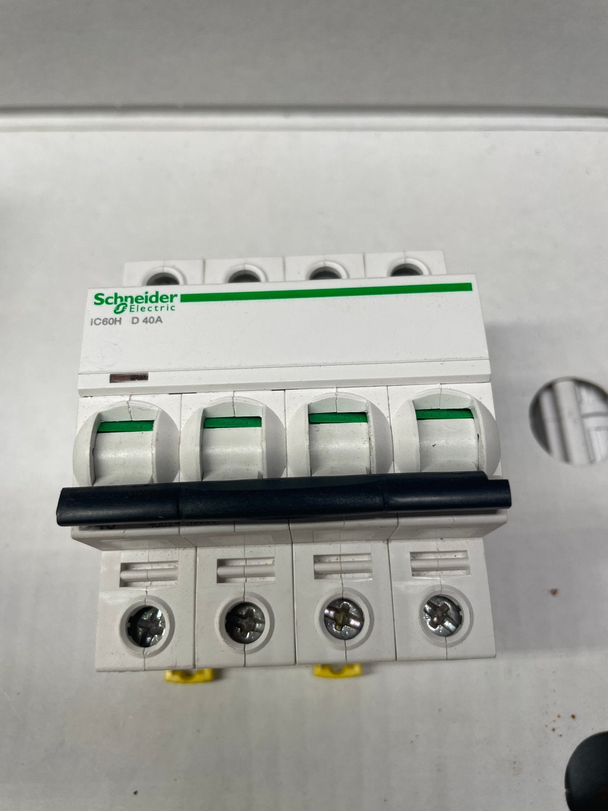 Automaat 4p 40A  D curve /Contactor ICT 40A, Enlèvement, Comme neuf, Relais