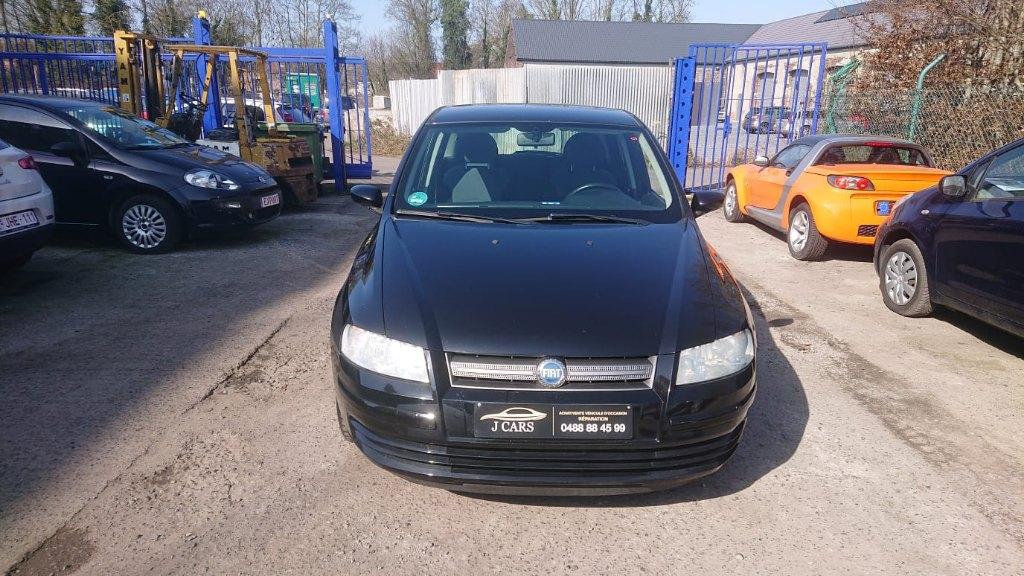 Fiat stilo 1600cc essence 2007 153000km 5ptes clim GARANTIE, Voorwielaandrijving, Stof, Zwart, Bedrijf