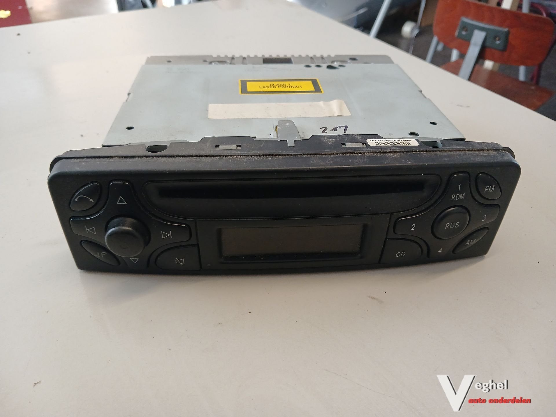 MB C203 C180 Kompressor Automaat SW Radio cd speler '03, -, Utilisé, -, -