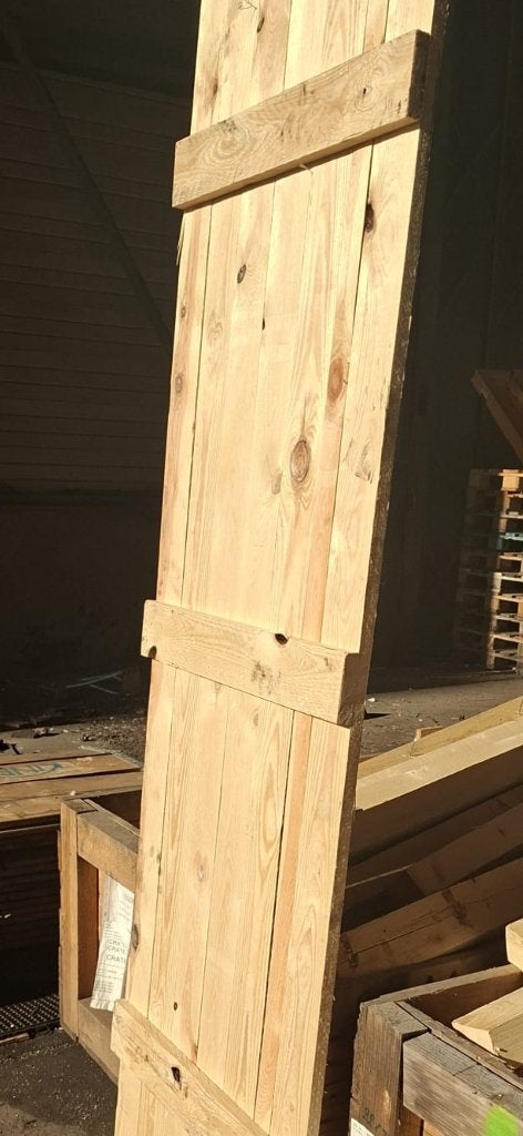Planche en bois  épicéa 120 disponible, Bricolage & Construction, Planche, 200 à 250 cm, Utilisé, Épicéa