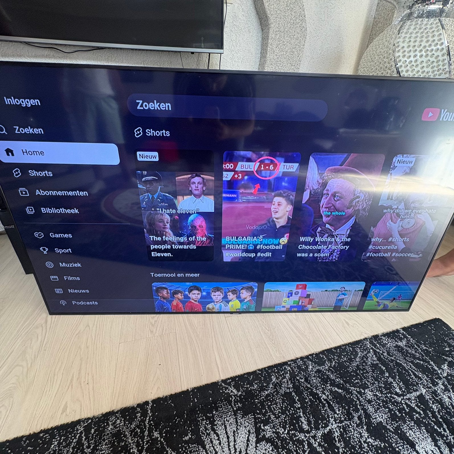 Téléviseur intelligent Samsung 65 pouces, 50 Hz, LCD, Enlèvement, Utilisé