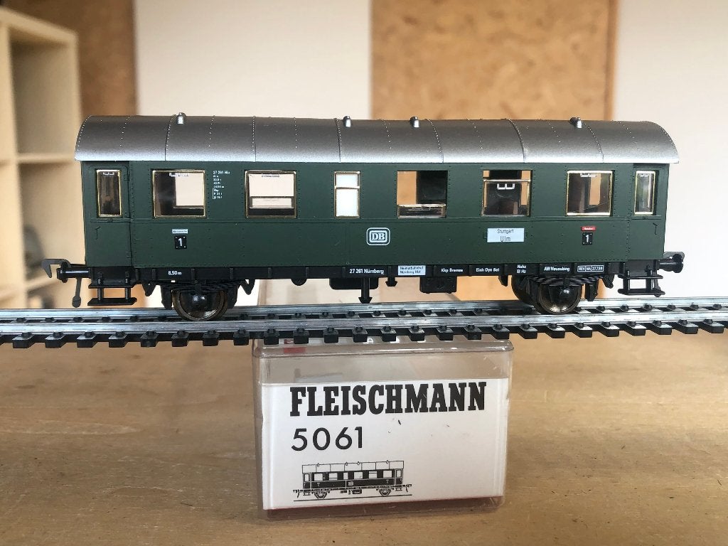 FLEISCHMANN DB VOITURE 27261 Nür 1E CL HO, Envoi, Fleischmann