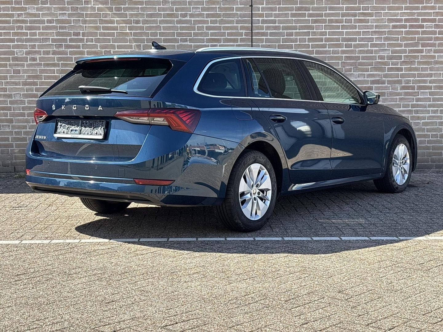 Skoda Octavia Combi 1.6 TDI Greentech Ambition | € 9.300,- N, Auto's, Electronic Stability Program (ESP), Te koop, Octavia, 109 g/km