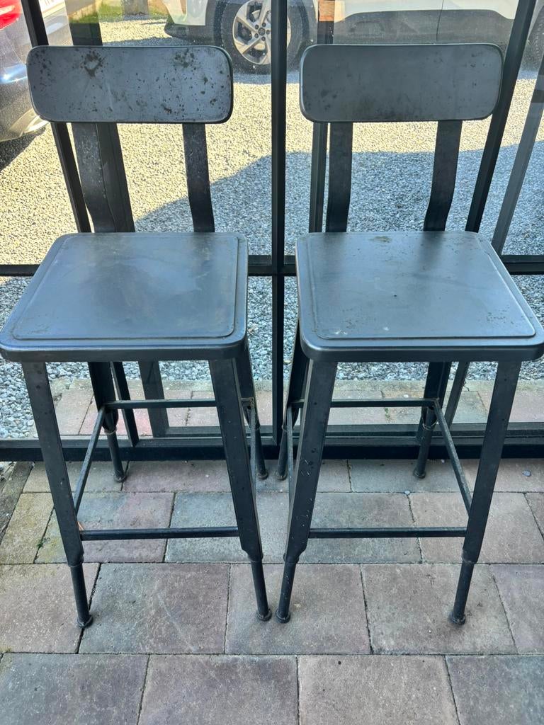 Retro barkruk, Huis en Inrichting, Barkrukken, 2 krukken, Ophalen, Gebruikt, Metaal