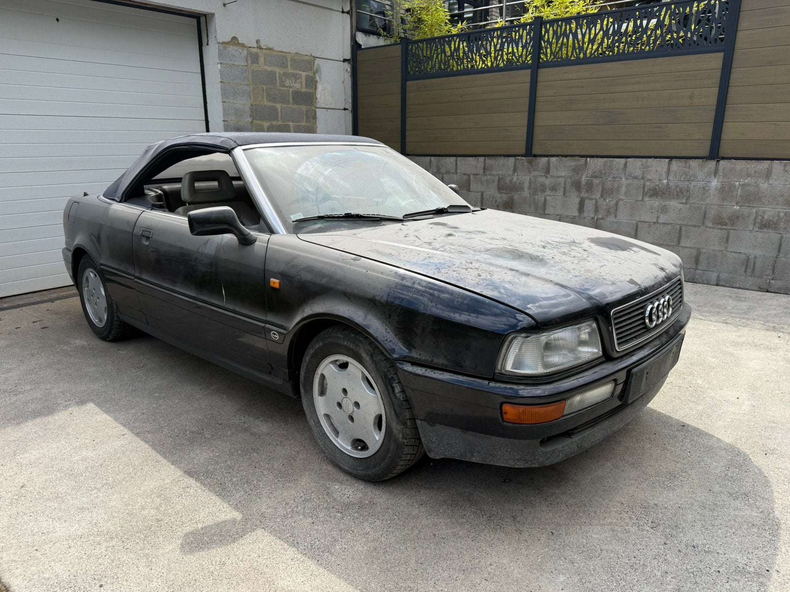 ✅Audi 80 Cabrio🔥Oldtimer🔥2,3i 5 Cyl💪⚠️Wordt opgefrist️⚠️, Auto's, Audi, Voorwielaandrijving, Beige, Cabriolet, Leder