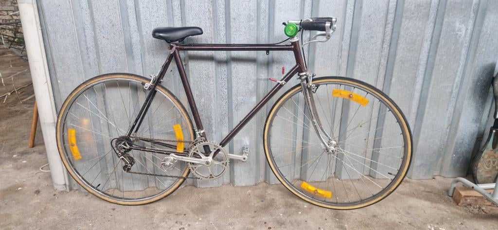 Coole retro vintage koersfiets met uniek stuur., Enlèvement