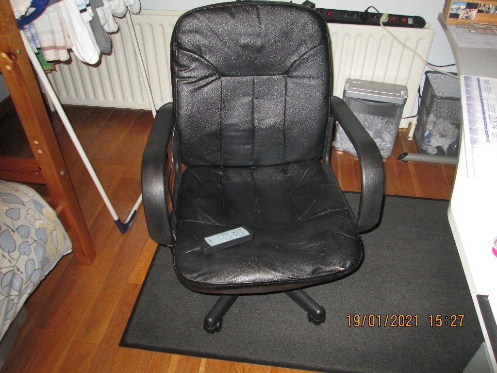 Siège de bureau massant., Huis en Inrichting, Bureaustoelen, Zo goed als nieuw, Ophalen